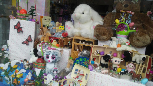 Candy Store «Sweet Dreams: Toys», reviews and photos, 2921 College Ave, Berkeley, CA 94705, USA