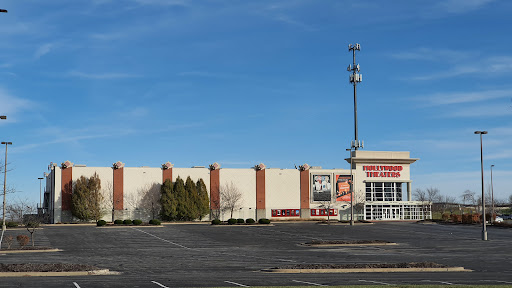 Movie Theater «Regal Cinemas Hollywood 10 - St. Joseph», reviews and photos, 5405 N Belt Hwy, St Joseph, MO 64506, USA
