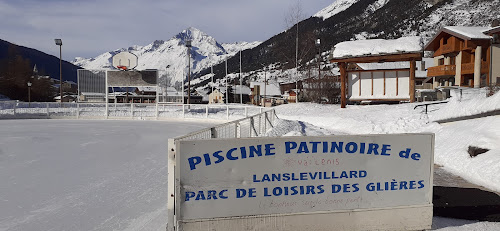 PISCINE et PATINOIRE du Parc de loisirs des Glières VAL CENIS à Val-Cenis