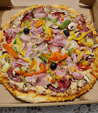 Plats et boissons du Pizzas à emporter Pizz'Happy Saint-Brès à Saint-Brès - n°4