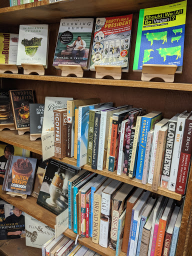 Used Book Store «Idle Time Books», reviews and photos, 2467 18th St NW, Washington, DC 20009, USA