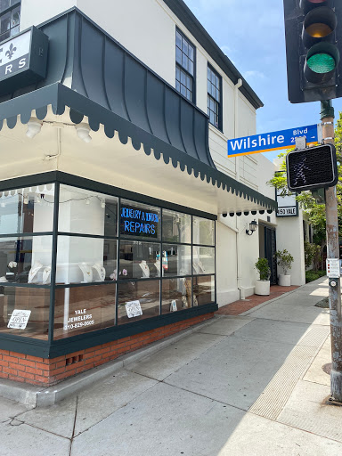 Jewelry Store «Yale Jewelers», reviews and photos, 2839 Wilshire Blvd, Santa Monica, CA 90403, USA