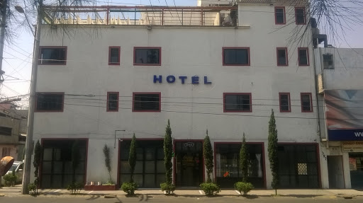 Hotel Magueyes