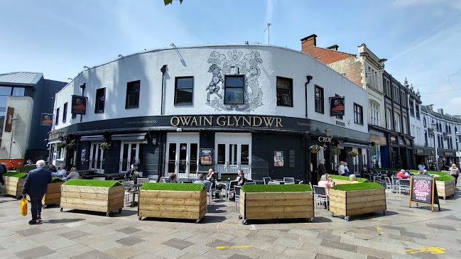 The Owain Glyndwr - Cardiff