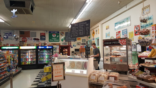 Grocery Store «Hockinson Market», reviews and photos, 15814 NE 182nd Ave, Brush Prairie, WA 98606, USA