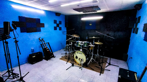 DM Studio
