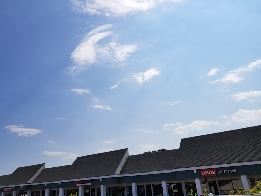 Shopping Mall «Kittery Premium Outlets», reviews and photos, 375 US-1, Kittery, ME 03904, USA