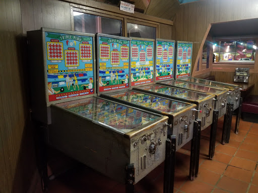 Donut Shop «Silver Crest Donut Shop», reviews and photos, 340 Bayshore Blvd, San Francisco, CA 94124, USA