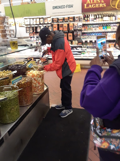 Supermarket «Fairway Market», reviews and photos, 1258 Corporate Dr, Westbury, NY 11590, USA