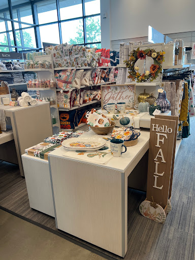 Department Store «Nordstrom Rack Station Park», reviews and photos, 380 Station Pkwy, Farmington, UT 84025, USA