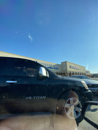 Non-Profit Organization «Goodwill Houston Select Stores», reviews and photos