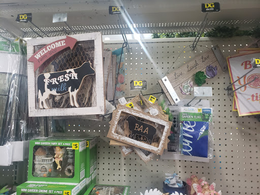 Discount Store «Dollar General», reviews and photos, 5800 Green Pointe Dr N, Groveport, OH 43125, USA