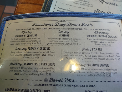 American Restaurant «Cracker Barrel Old Country Store», reviews and photos, 9214 Park W Blvd, Knoxville, TN 37923, USA