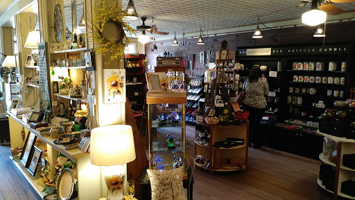 Gift Shop «Canal Towne Emporium», reviews and photos, 107 Sullivan St, Wurtsboro, NY 12790, USA