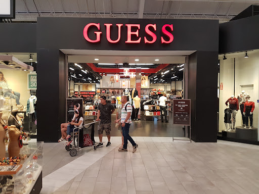 Clothing Store «GUESS Factory», reviews and photos, 12801 W Sunrise Blvd #631, Sunrise, FL 33323, USA