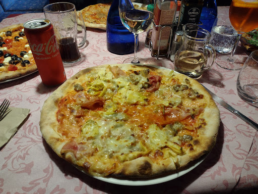 Pizzeria Ristorante La Tirolese in Sottoguda-Palue, Provincia di Belluno