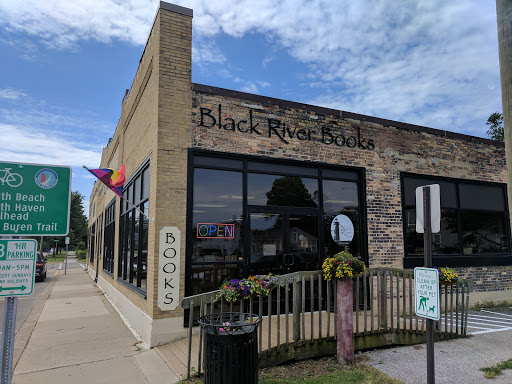 Used Book Store «Black River Books», reviews and photos, 330 Kalamazoo St # 2, South Haven, MI 49090, USA