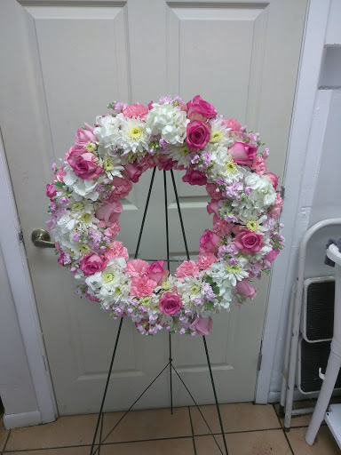 Florist «Omel Flowers», reviews and photos, 5898 W 16th Ave, Hialeah, FL 33012, USA