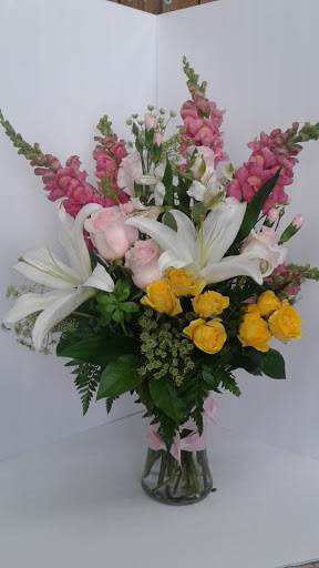 Florist «Eagledale Florist», reviews and photos, 3615 W 30th St, Indianapolis, IN 46222, USA