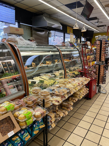 Convenience Store «Handy Pantry», reviews and photos, 279 Smithtown Blvd #1, Nesconset, NY 11767, USA