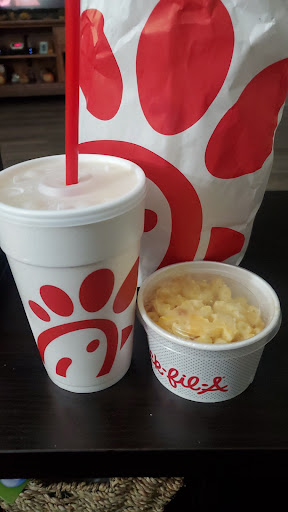 Fast Food Restaurant «Chick-fil-A», reviews and photos, 3003 TX-121, Euless, TX 76039, USA