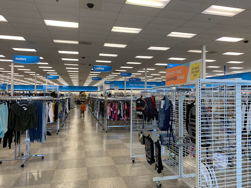 Clothing Store «Ross Dress for Less», reviews and photos, 2600 McFarland Blvd E, Tuscaloosa, AL 35405, USA