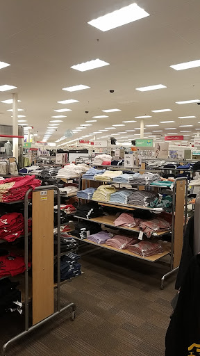Department Store «Target», reviews and photos, 474 Chamberlain Hwy, Meriden, CT 06451, USA