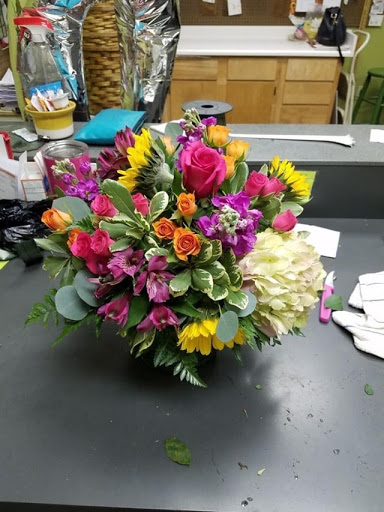 Florist «Snellville Florist», reviews and photos, 2320 Henry Clower Blvd SW, Snellville, GA 30078, USA