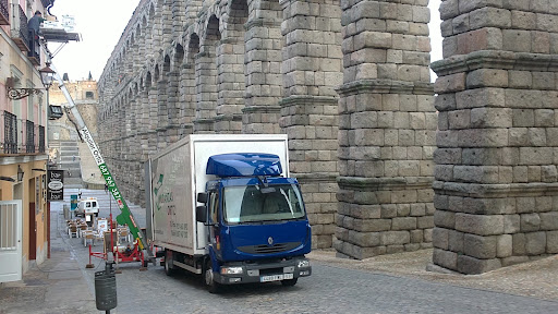 Mudanzas y Guardamuebles Ortiz – (Segovia)