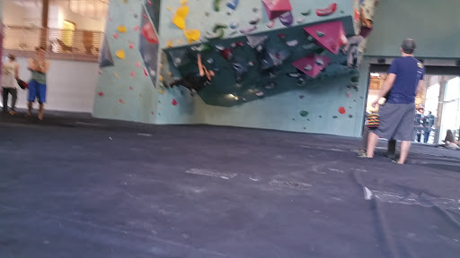 Rock Climbing Gym «Seattle Bouldering Project», reviews and photos, 900 Poplar Pl S, Seattle, WA 98144, USA