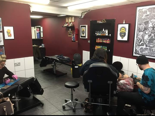 Gentlemen Daves Tattoo studio - Tatoo shop
