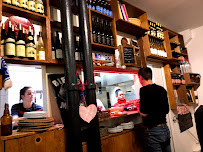Atmosphère du Restaurant de spécialités alsaciennes L'Alsacien Châtelet - Restaurant / Bar à Flammekueche à Paris - n°20