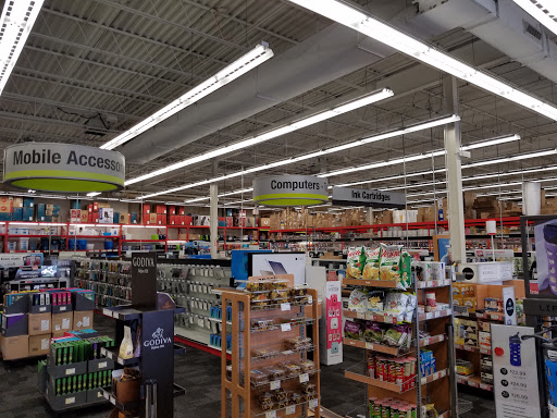 Office Supply Store «Staples», reviews and photos, 160 Sunrise Hwy, Freeport, NY 11520, USA