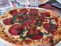 Plats et boissons du Pizzas à emporter Vallé Pizza à Collonges-sous-Salève - n°9