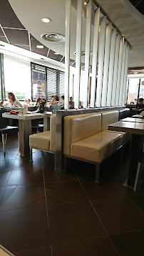 Atmosphère du Restauration rapide McDonald's à Sept-Sorts - n°3