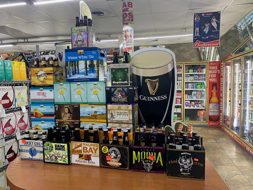 Liquor Store «Telegraph Liquor Store», reviews and photos, 11063 Telegraph Rd, Taylor, MI 48180, USA