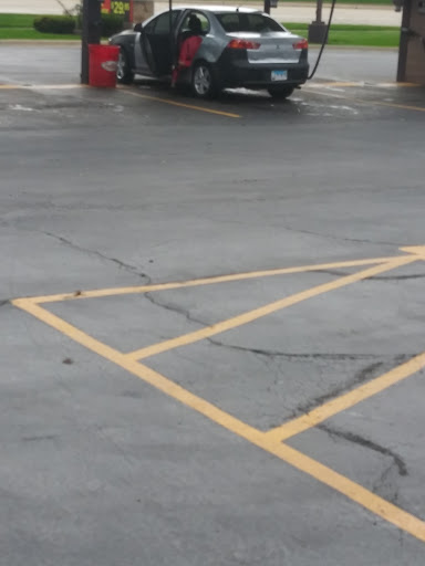 Car Wash «Fuller Car Washes», reviews and photos, 2850 Ogden Ave, Aurora, IL 60504, USA