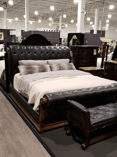 Furniture Store «American Signature Furniture», reviews and photos, 7461 North Point Pkwy, Alpharetta, GA 30022, USA