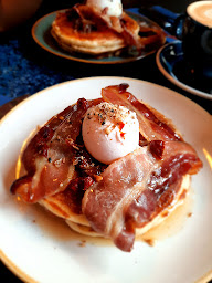 Photo n°29 de Kozy Notre Dame- All day Brunch & Coffee à Paris ()