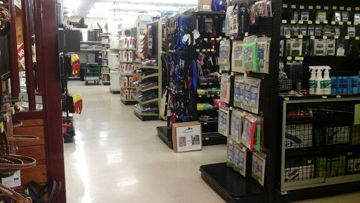 General Store «Big R Farm & Ranch Supply», reviews and photos, 1020 Bonforte Blvd, Pueblo, CO 81001, USA