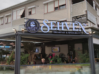 Sehven Cafe Restaurant