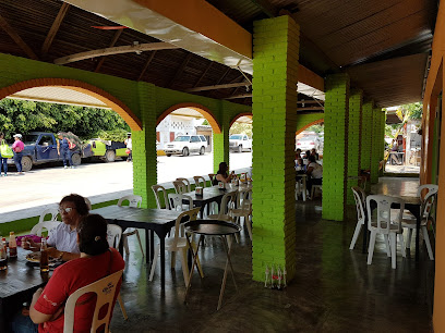 Restaurante Mello,s - Ribera del Rio 2, Arriba, 95500 Otatitlán, Ver., Mexico
