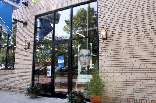 Optometrist «Columbus Eyeworks», reviews and photos, 25 W Hubbard Ave, Columbus, OH 43215, USA