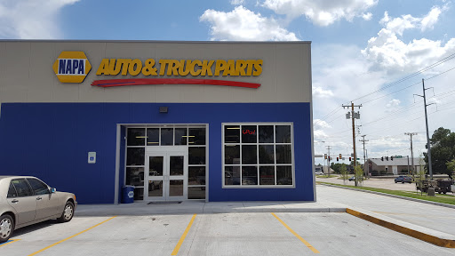 Auto Parts Store «NAPA Auto Parts - Ty-Lind Auto Parts Inc», reviews and photos, 2408 Springer Dr, Norman, OK 73069, USA