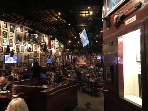 Restaurant «Hard Rock Cafe», reviews and photos, 1 Seminole Way, Fort Lauderdale, FL 33314, USA