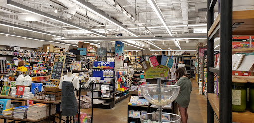 Art Supply Store «Blick Art Materials», reviews and photos, 1755 Maple Ave, Evanston, IL 60201, USA