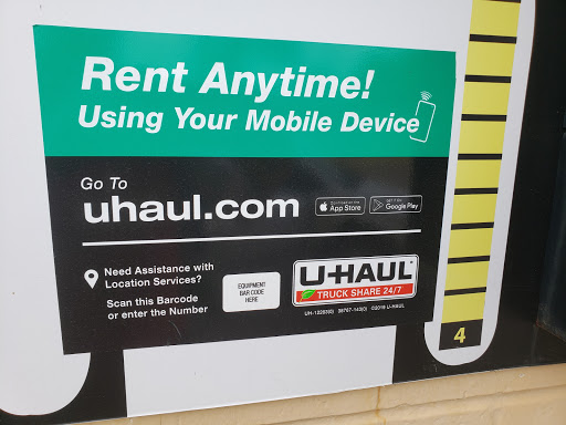 Truck Rental Agency «U-Haul Moving & Storage at 10 Mile & Groesbeck Hwy», reviews and photos, 24875 Groesbeck Hwy, Warren, MI 48089, USA