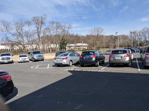 Car Dealer «Route 33 Nissan», reviews and photos, 951 NJ-33, Trenton, NJ 08690, USA