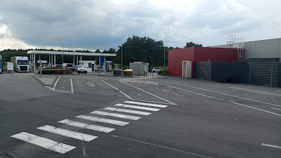AVIA à Antran