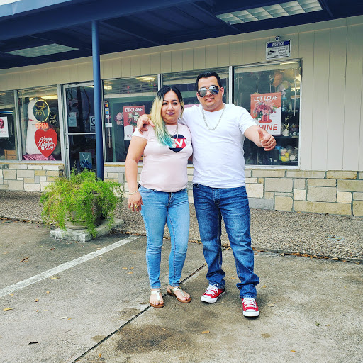 Florist «Cornelius Florist», reviews and photos, 10205 W Hardy Rd, Houston, TX 77076, USA